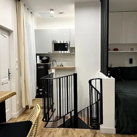 Cosy Near Eiffel Tower Appartement