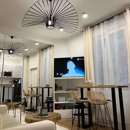 Appartement Cosy Near Eiffel Tower *