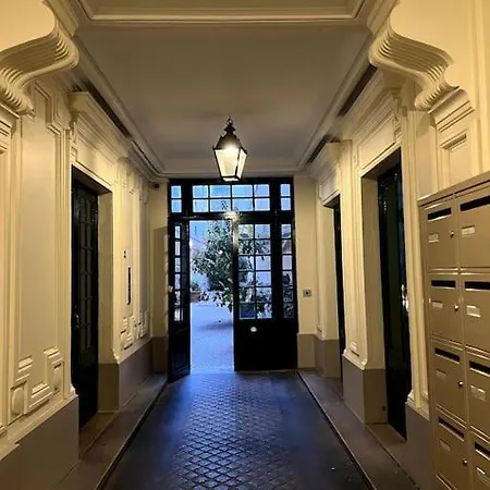 Cosy Near Eiffel Tower Appartement